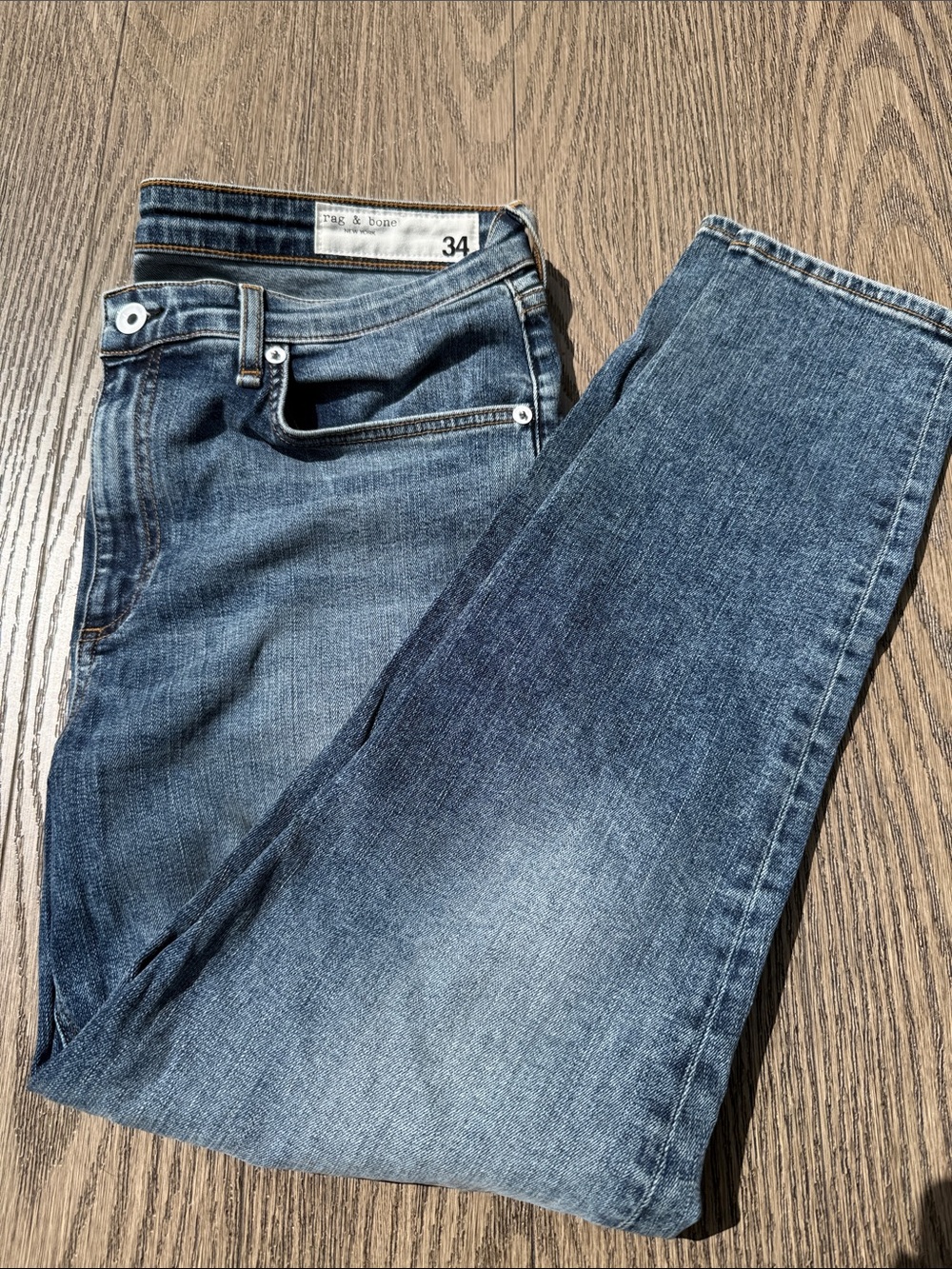 rag & bone Slim Skinny Jeans in Medium Blue Wash